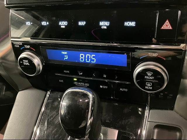 Toyota VELLFIRE 2018-11 194947-11