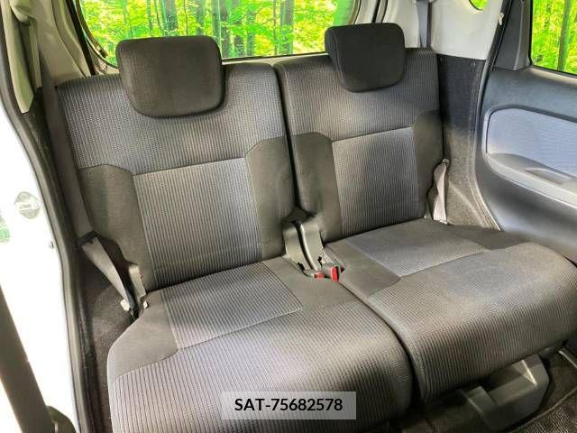 Daihatsu MOVE CUSTOM 2015-08 378525-9