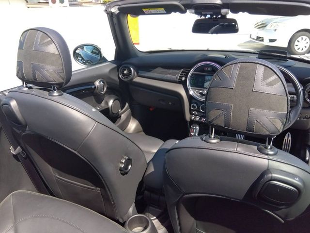Bmw MINI 2019-06 24967-9
