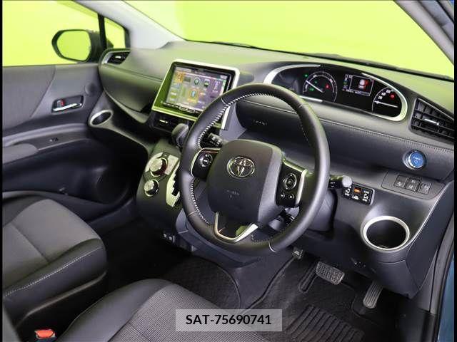 Toyota SIENTA 2022-01 234626-18