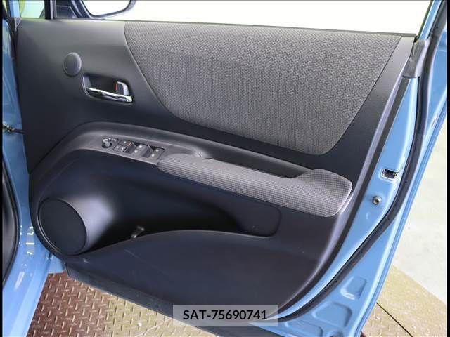 Toyota SIENTA 2022-01 234626-21