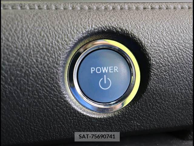 Toyota SIENTA 2022-01 234626-13