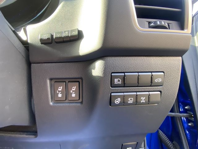 Lexus NX 2018-03 799-25