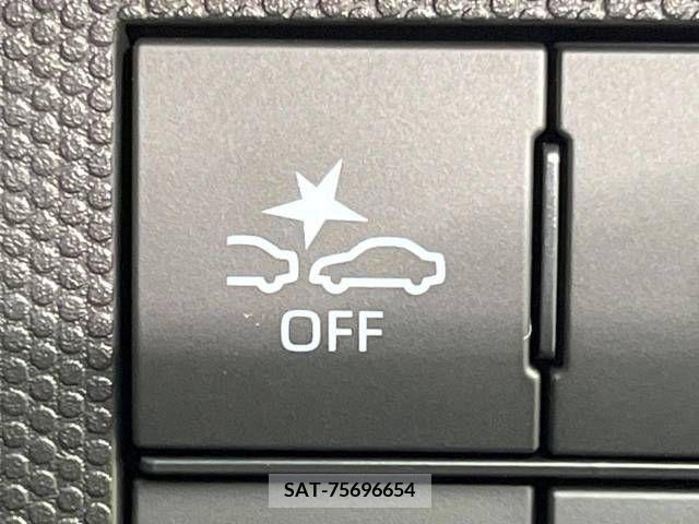 Daihatsu TAFT 2022-06 331174-5