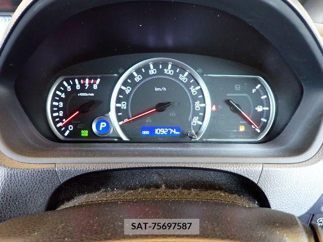 Toyota VOXY 2014-12 321424-9