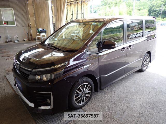 Toyota VOXY 2014-12 321424-6