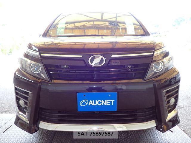 Toyota VOXY 2014-12 321424-5