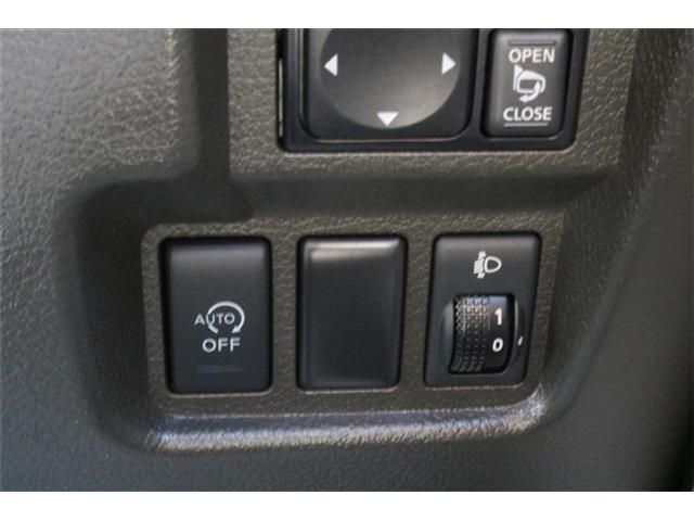 Nissan CUBE 2013-05 6863-10