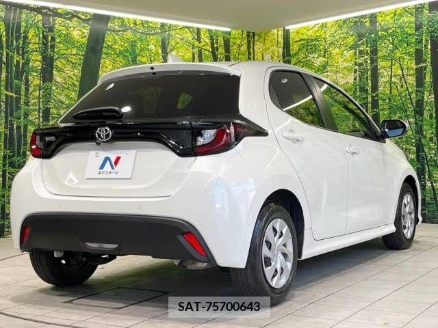 Toyota YARIS 2020-05 239827-17