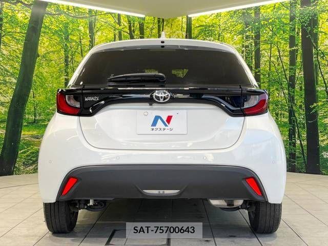 Toyota YARIS 2020-05 239827-15