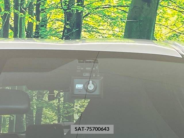 Toyota YARIS 2020-05 239827-7