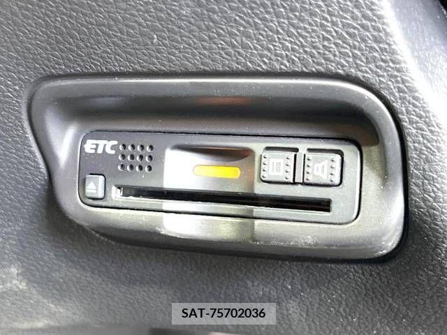 Honda VEZEL 2017-08 288411-4