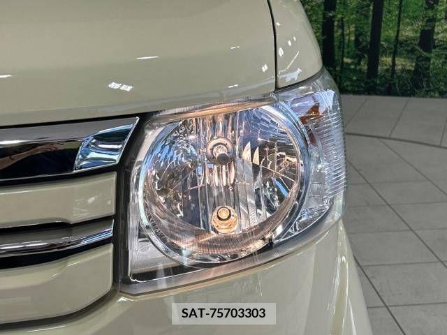Honda N BOX 2015-10 306639-9