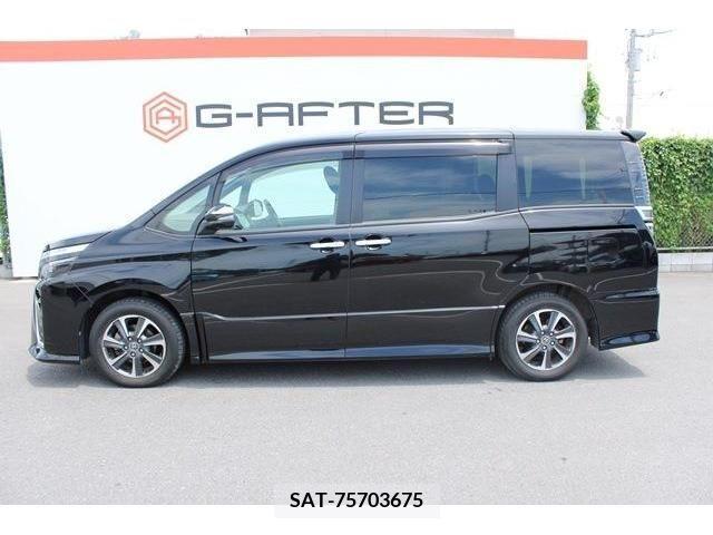 Toyota VOXY 2017-12 321539-5