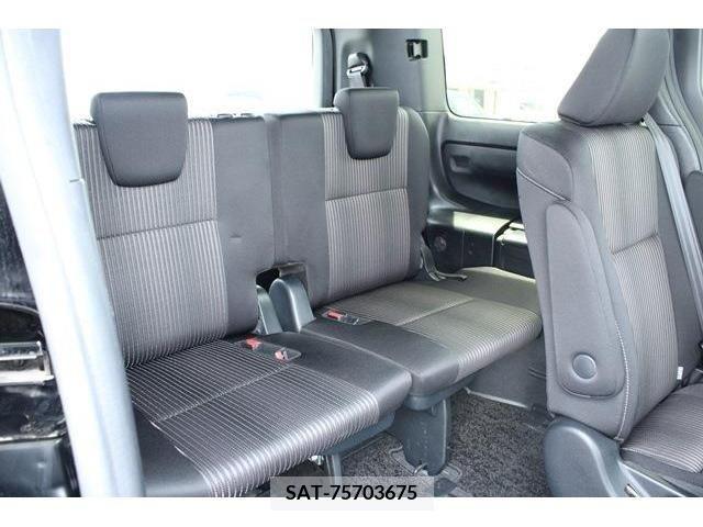 Toyota VOXY 2017-12 321539-13