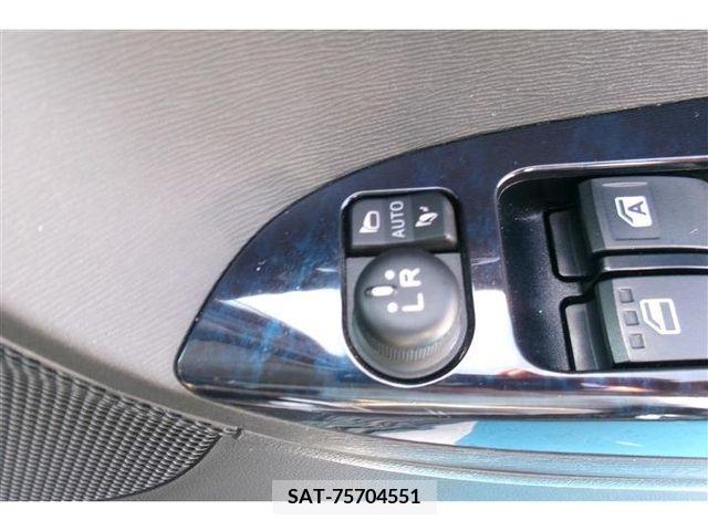 Daihatsu TANTO CUSTOM 2016-01 220914-16