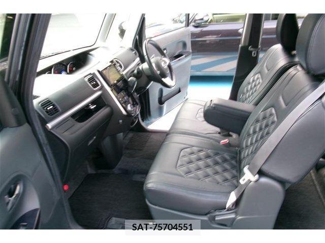 Daihatsu TANTO CUSTOM 2016-01 220914-17