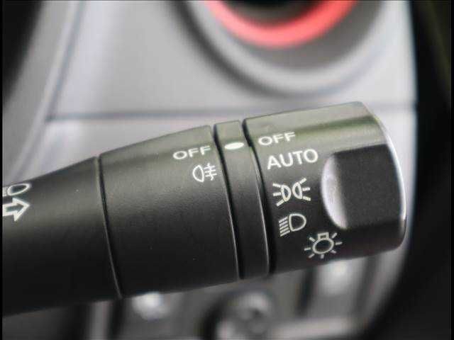 Nissan NOTE 2017-07 28682-28