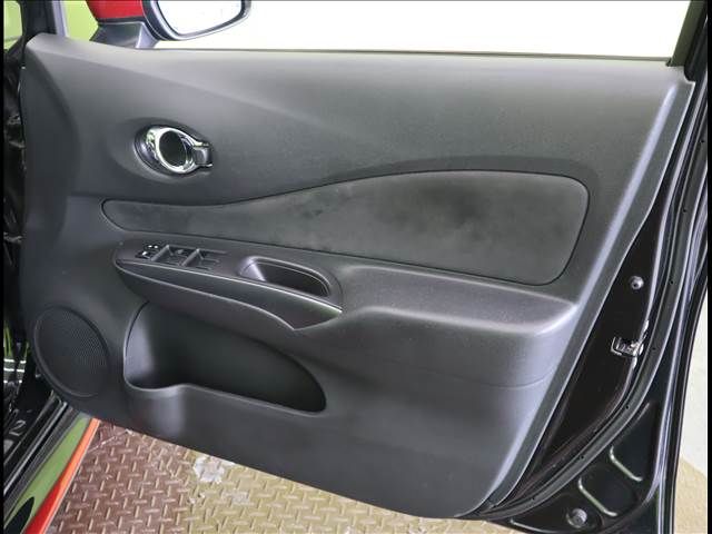 Nissan NOTE 2017-07 28682-17