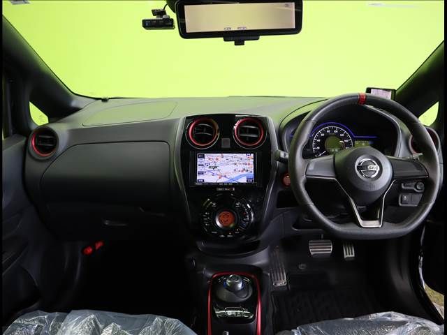 Nissan NOTE 2017-07 28682-2