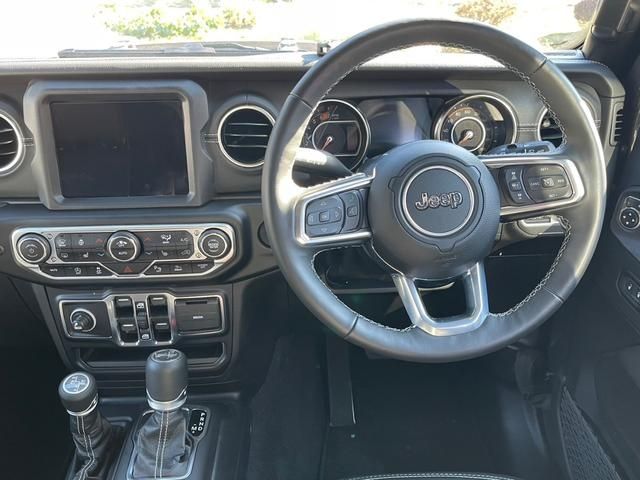Jeep WRANGLER 2021-09 1025-12