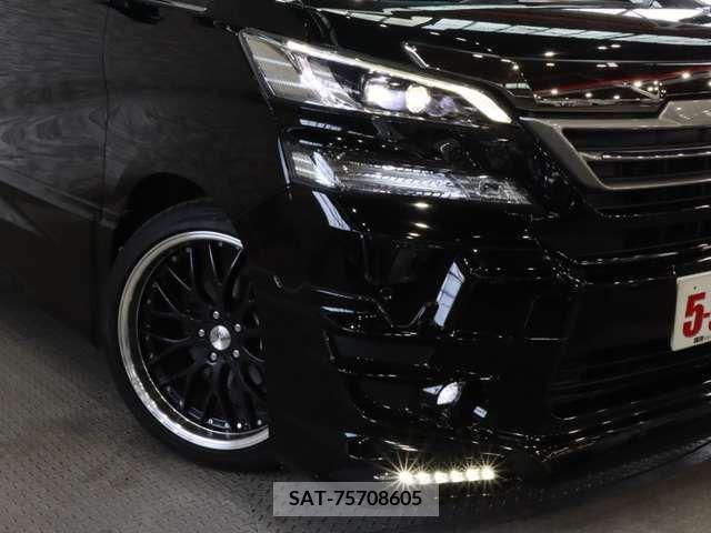 Toyota VELLFIRE 2017-02 377711-13