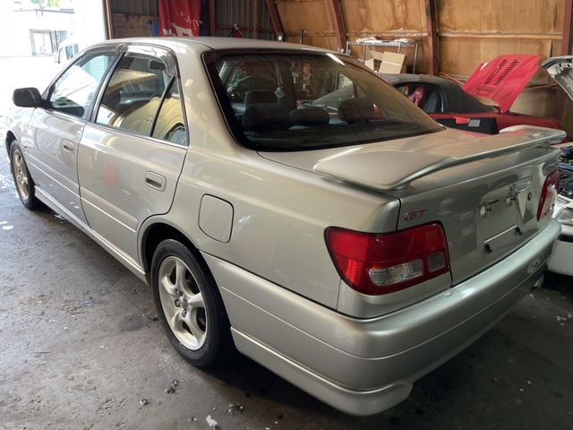 Toyota CARINA 1999-04 1182-5