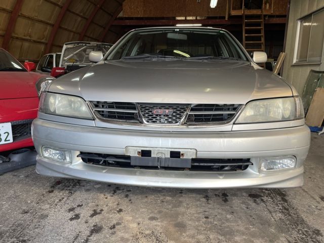 Toyota CARINA 1999-04 1182-1