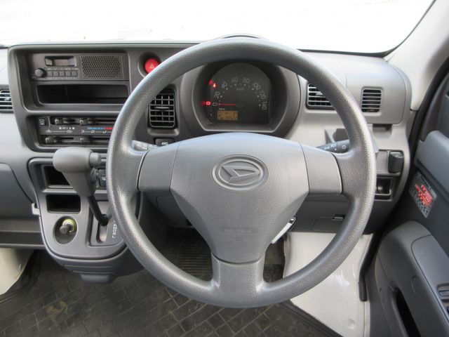 Daihatsu HIJET CARGO 2016-09 21606-23