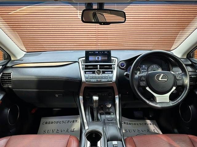 Lexus NX 2015-07 9668-1