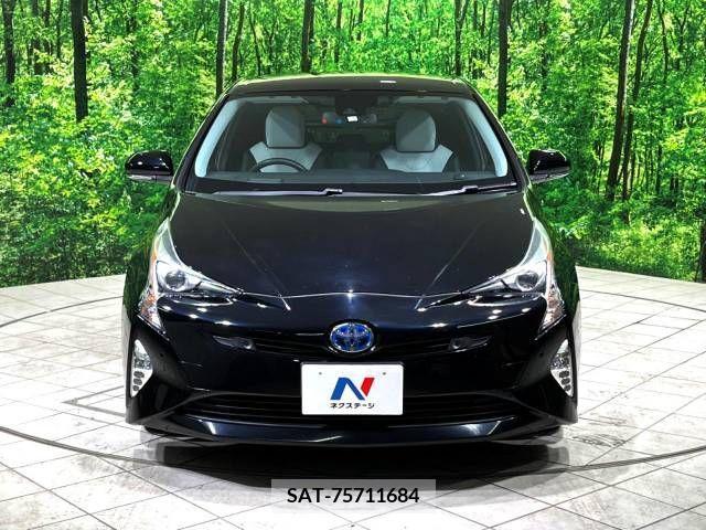 Toyota PRIUS 2016-01 366346-16