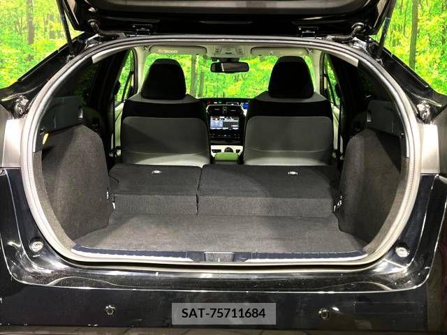 Toyota PRIUS 2016-01 366346-15