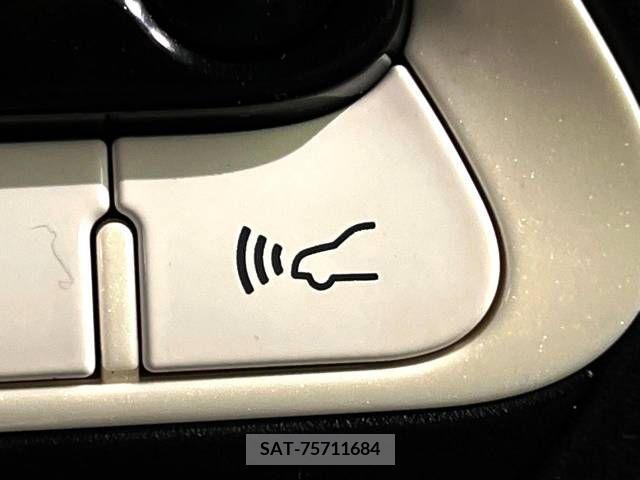 Toyota PRIUS 2016-01 366346-5