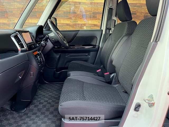 Suzuki SPACIA 2015-05 368638-18
