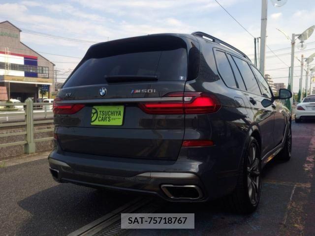 Bmw X7 2021-07 250825-1