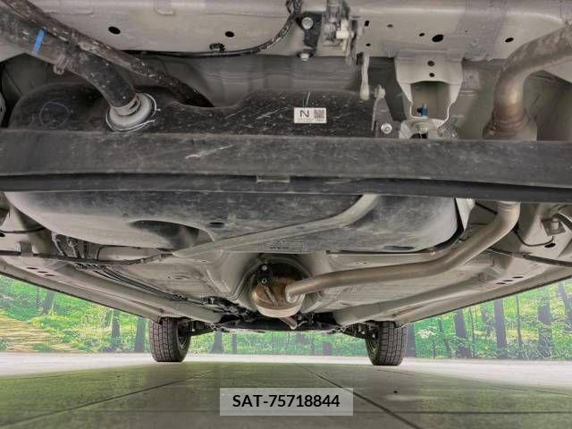 Mazda FLAIR CROSSOVER 2022-08 206581-19