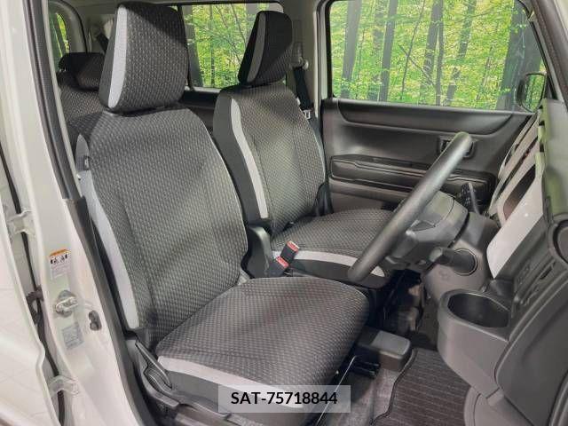 Mazda FLAIR CROSSOVER 2022-08 206581-9