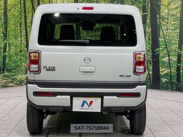 Mazda FLAIR CROSSOVER 2022-08 206581-15