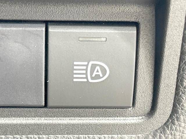 Toyota YARIS 2021-04 191129-6