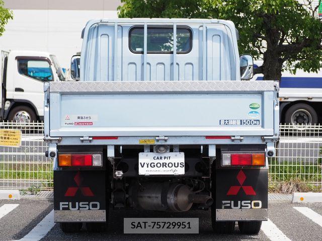 Mitsubishi CANTER 2017-11 330154-11
