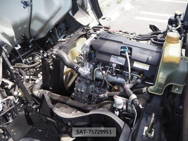 Mitsubishi CANTER 2017-11 330154-20