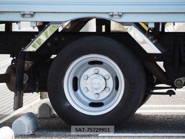 Mitsubishi CANTER 2017-11 330154-6