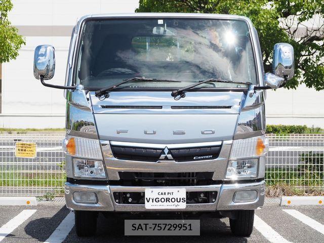 Mitsubishi CANTER 2017-11 330154-3