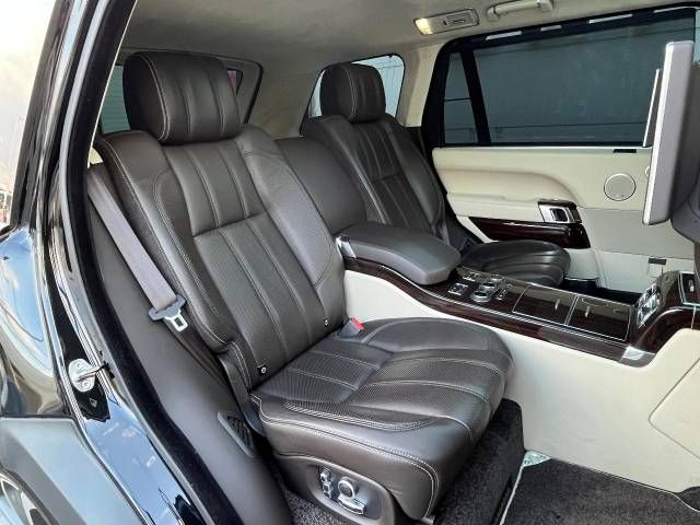 ROVER RANGE ROVER 2016-04 11067-8