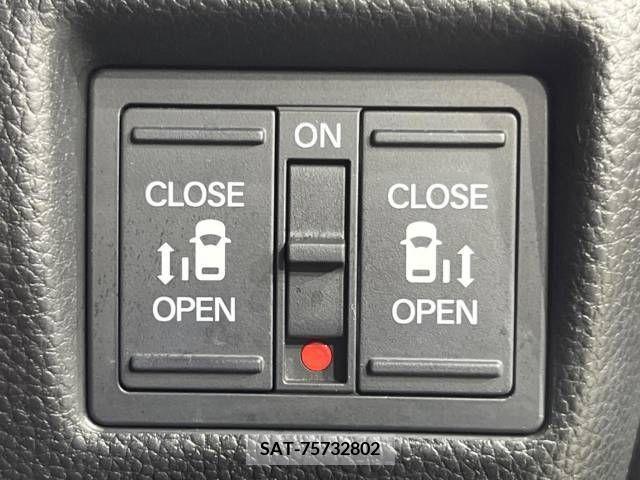 Honda N BOX CUSTOM 2019-04 279076-5