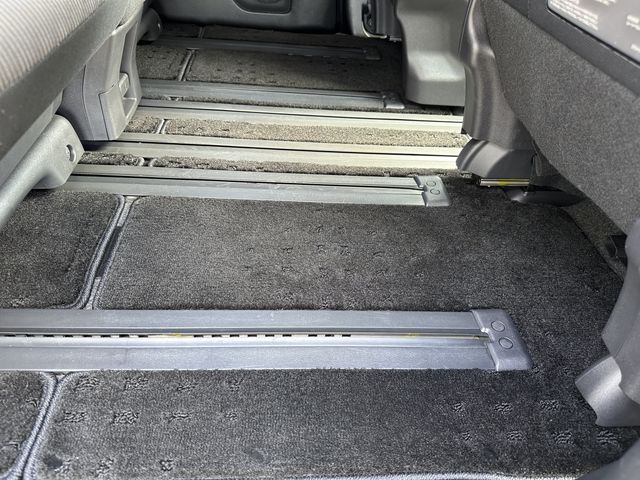 Nissan SERENA 2020-07 14833-22