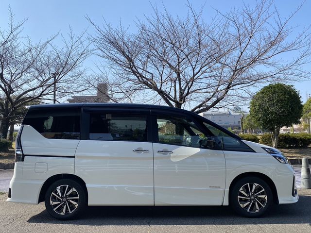 Nissan SERENA 2020-07 14833-2