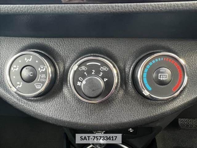 Toyota VITZ 2019-04 373654-23