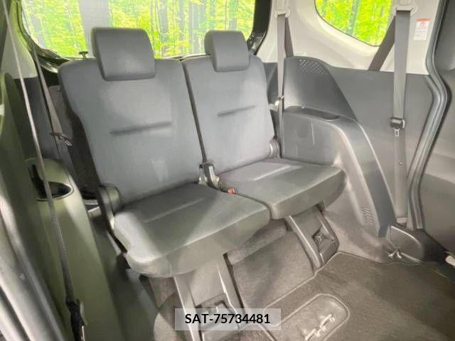 Toyota SIENTA 2016-12 330412-10