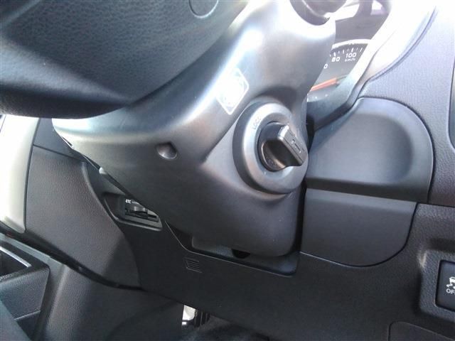 Nissan X-TRAIL 2010-09 21996-19